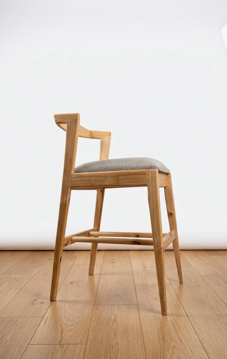 Ntinti Bar Stool